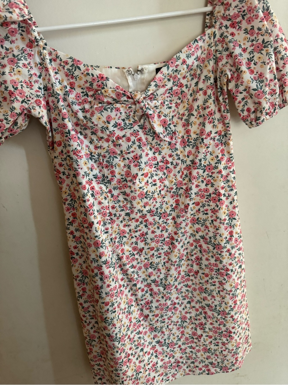 City Triangles Pink Cream Floral Tie-Front Puff Sleeve Tunic